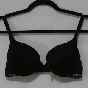 Unbranded | 34C | Elegant Lace Black Bra With Adjustable Straps | Love Print